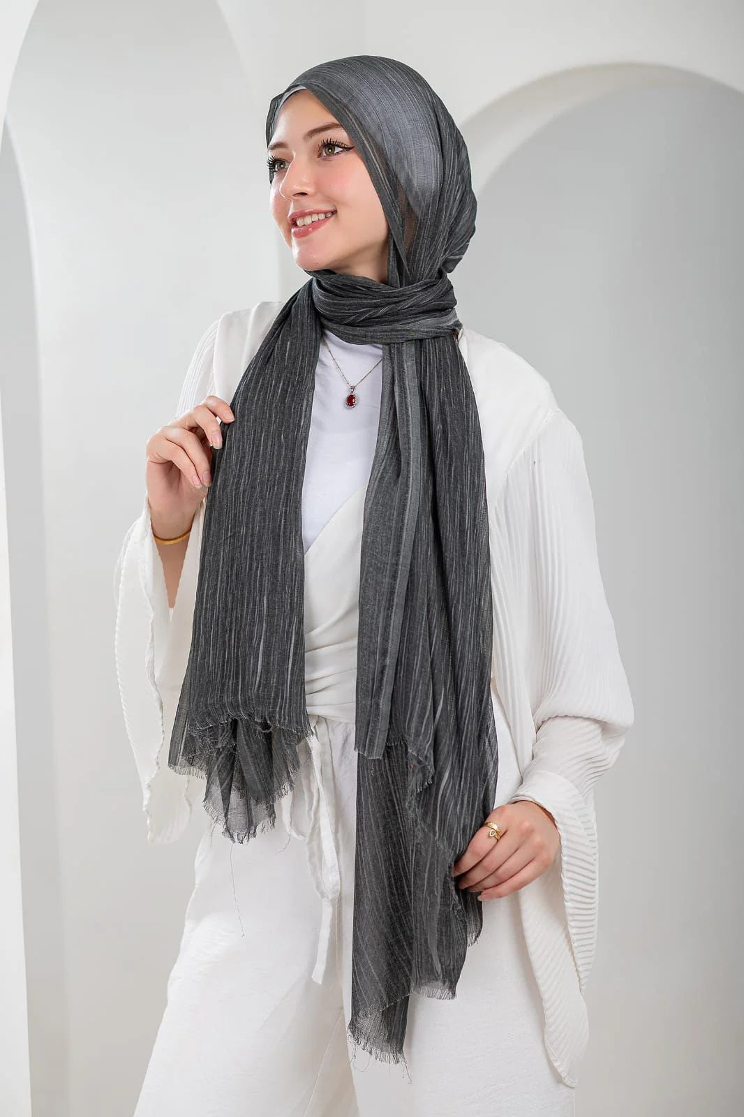 Dark Grey Ruffled Linen Scarf