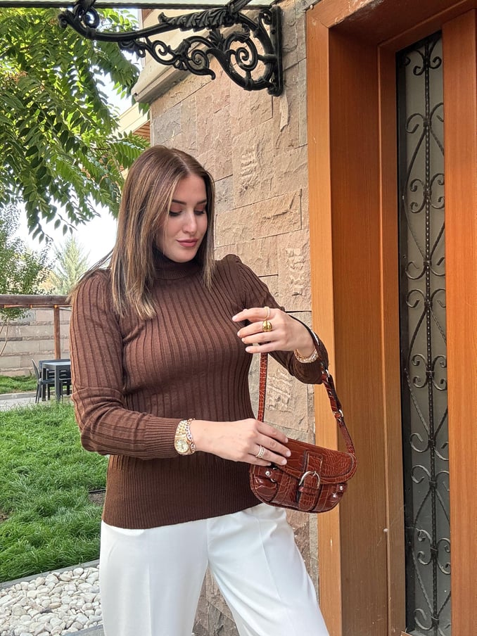 Thick Ribbed Knitwear Top - Brown