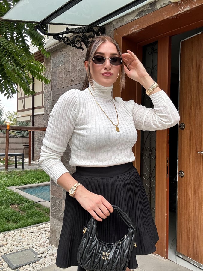 Thick Ribbed Knitwear Top - White