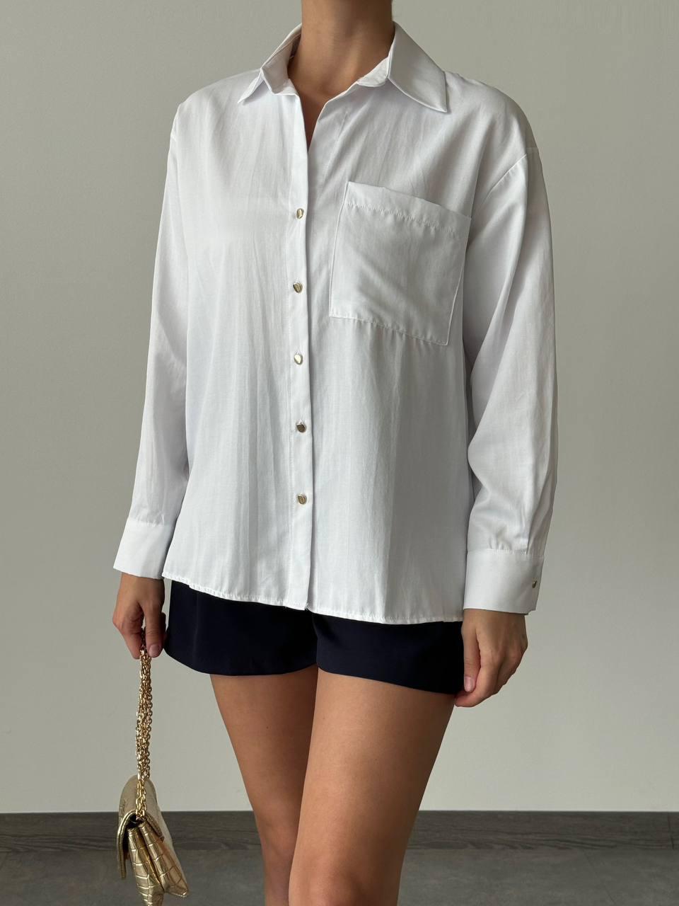 White Buttoned Shirt
