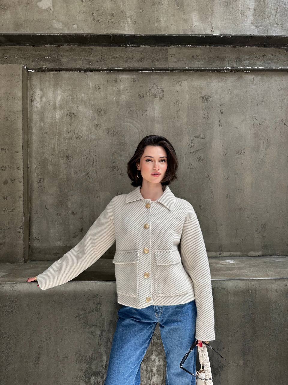 Beige Buttoned Jacket