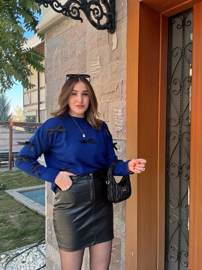 Bow Knit Blouse - SAX BLUE