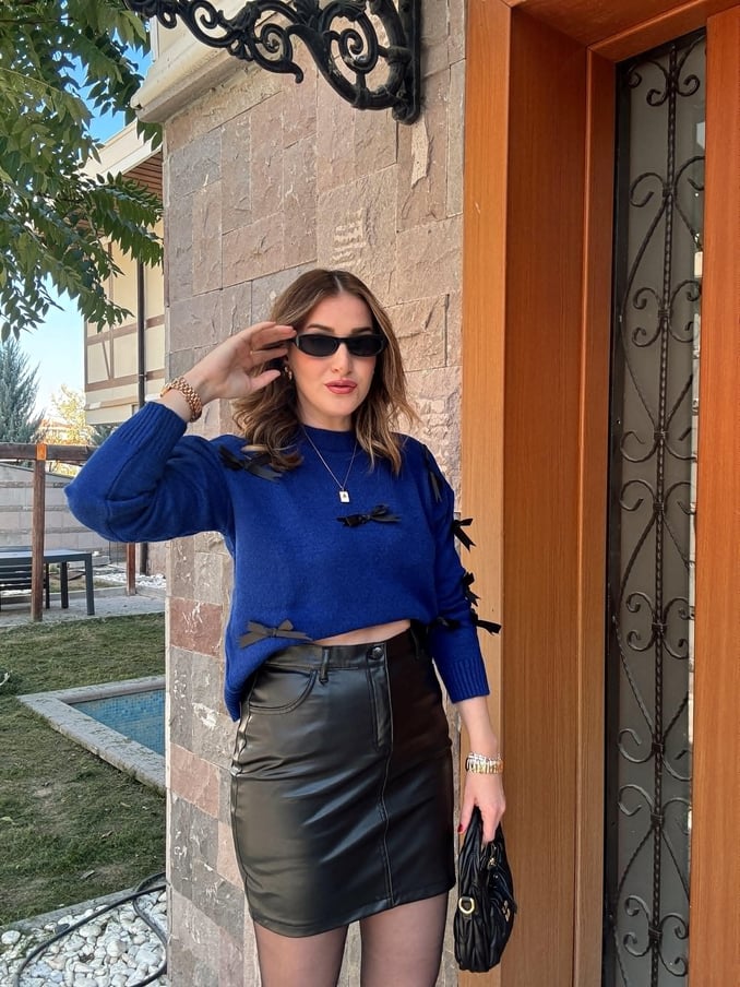 Bow Knit Blouse - SAX BLUE